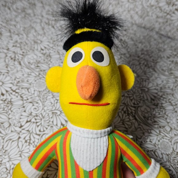 Vintage Bert Muppet Doll Plush Toy Sesame Street 1985 Playskool Hasbro 1980s - Picture 3 of 6
